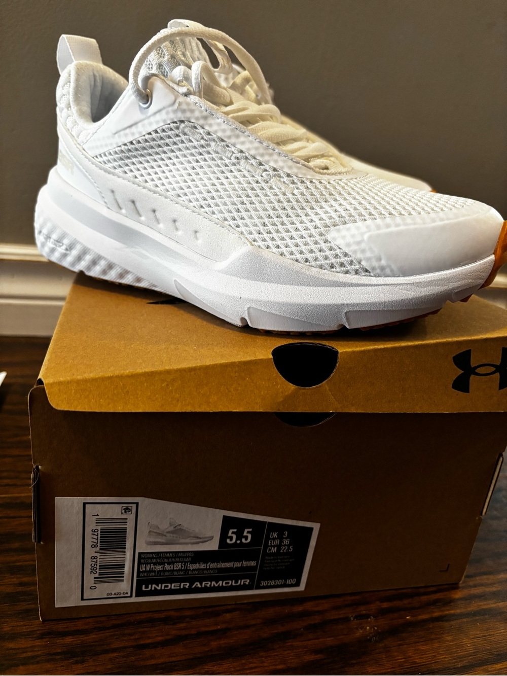 [5.5] Under Armour Project Rock BSR 5 Women’s White